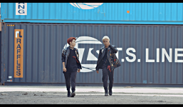 Đông Nhi - Ông Cao Thắng mang 'cơn lốc' UNI5 tràn về làng nhạc Việt